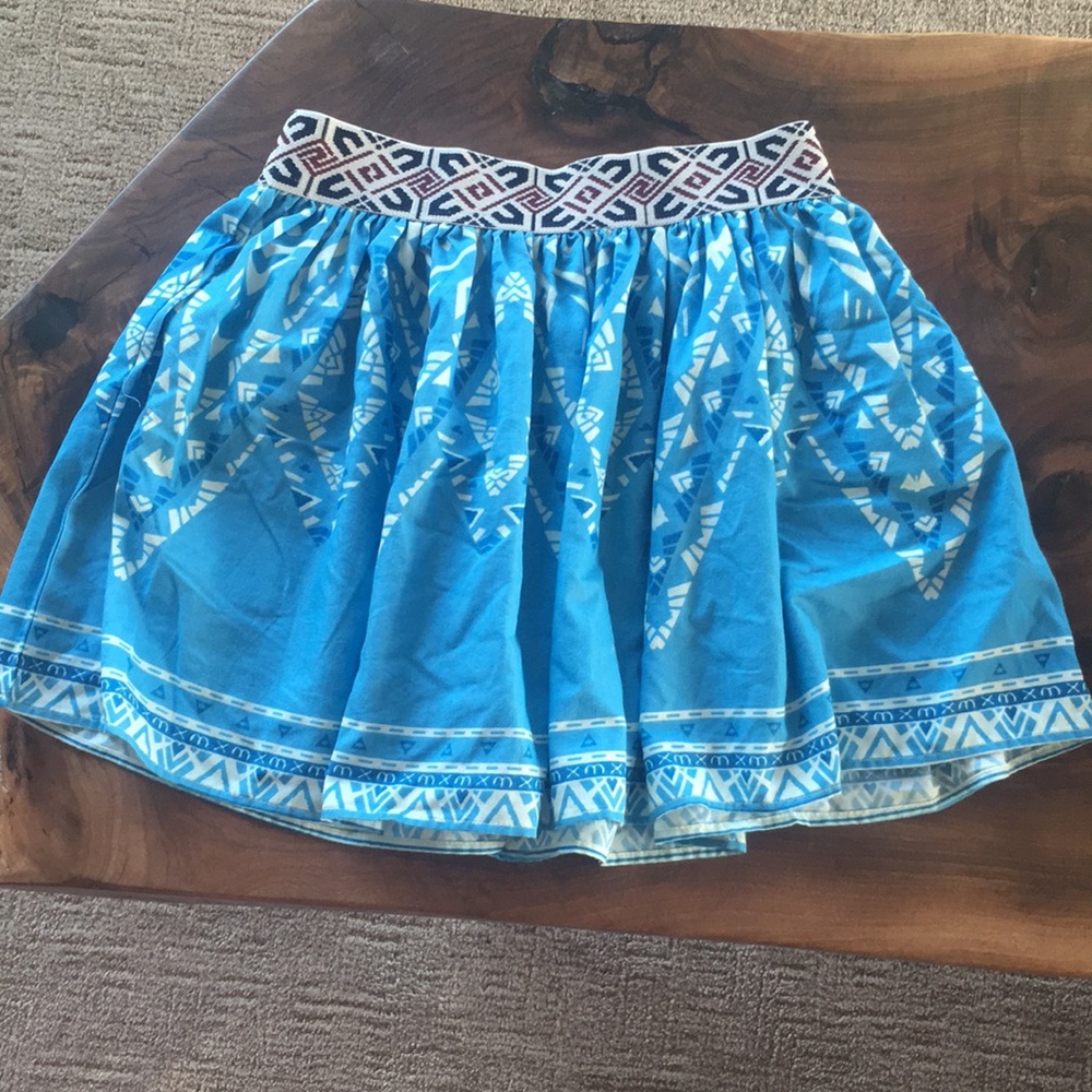 Flying tomato skirt